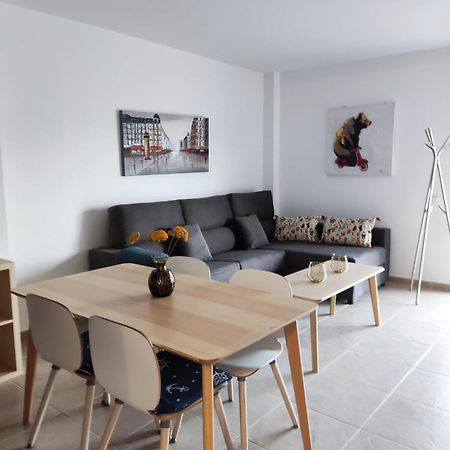 Apartamento En Roses Con Parking Y Piscina Apartment Ngoại thất bức ảnh