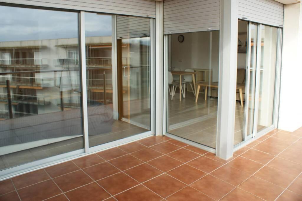 Apartamento En Roses Con Parking Y Piscina Apartment Ngoại thất bức ảnh
